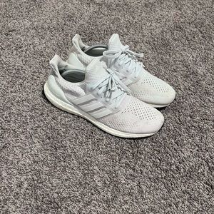 Adidas UltraBoost 5.0 DNA Triple White